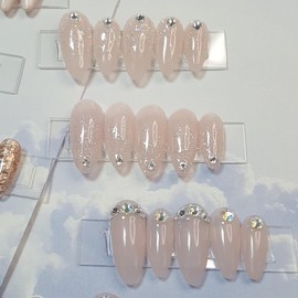 Wedding line plus Wedding nails - Almond (recommended) / Wedding line plus 웨딩네일 - 아몬드(추천)