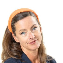 Hatshopping Hairband for fashionable women, summery, sporty and trendy bandana available in orange, headscarf – one size fits all (52–60 cm)