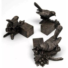 Potty Feet Robin Figures Planter Riser - Handmade Yard Art Ornaments - 3pcs