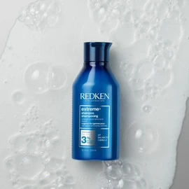 REDKEN - Shampoo Extreme 300ml y Tratamiento Termoprotector Extreme Play Safe 200ml | Shampoo fortificante y reparador para cabello dañado | Termoprotector para cabello dañado | Fortalece y protege al cabello de las herramientas de calor hasta por 230° C
