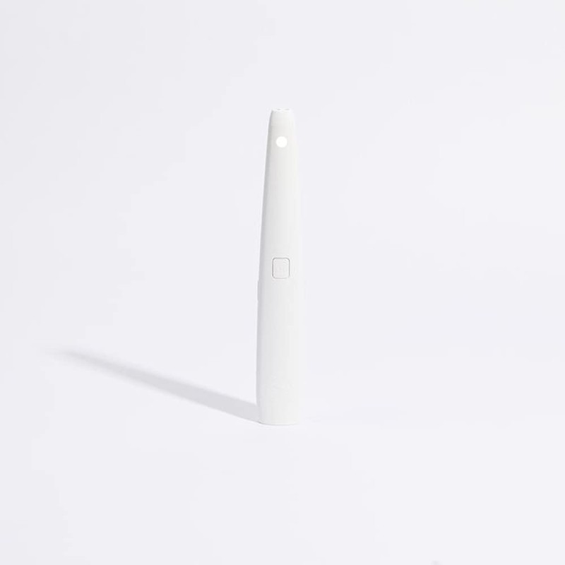 The Motli Light Parent Listing (White)