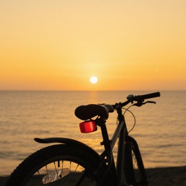 UEKPDM 8 Pcs Bike Reflectors Front and Back, Bicycle Wheel Spoke Reflectors Bracket, Cycling Reflectors, Bike accessories for Mountain Bike Wheels