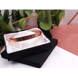 NorthByNorthEast Copper Magnetic Bracelet for Women and Men - Stylish Fashion Accessory with Yin Yang Design