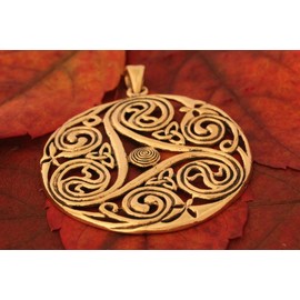 Windalf Large Celtic Irish Silver Amulet Danu Diameter 4.9 cm Scandinavian Jewellery Triskele Nordic Life Spirals Bohemian Bronze, Fabric, No Gemstone