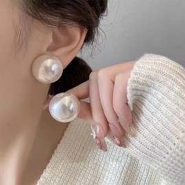 Big Pearl Earrings for Women White Vintage Pearl Stud Earrings for Women Hypoallergenic Large Round Bridal Earring Prom Wedding Jewelry (0.78")