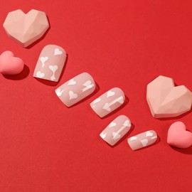 Square Heart Press on Nails Medium Fake Nails, LPOODDNU Valentines False Nails Glossy Full Cover White Heart Glue on Nails Cute Valentine’s Day Finger Manicure Stick on Nails for Women Girls, 24Pcs