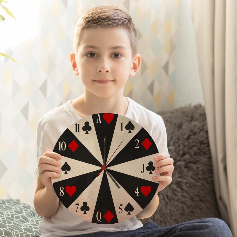 speecheese Playing Cards Wall Clock Clock with Card Game Heart