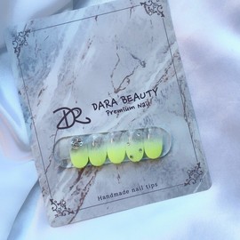 Dara Beauty July Art of the MonthGradient V-Cut Stone❣ - Nail Glue / 다라뷰티 7월 이달의아트그라데이션 브이컷스톤❣ - 네일글루