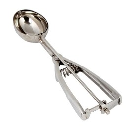 ExcellantÃ© 1.5-Ounce Stainless Steel Ambidextrous Scoop, Oval Shape 0.8125 by 2.5-Inch