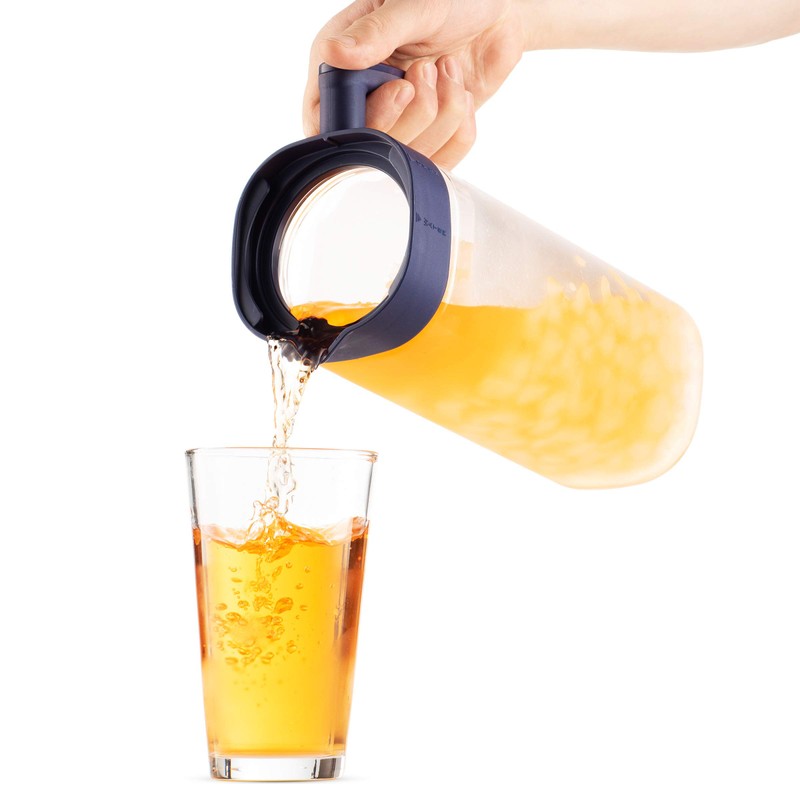 Komax Set of 2 Plastic Water Pitcher with Lid –