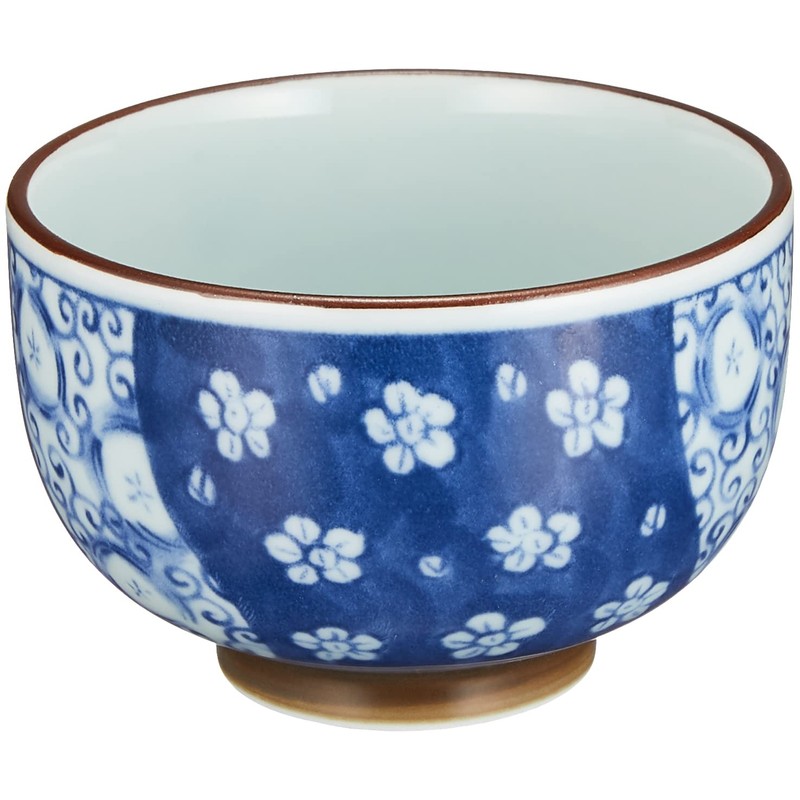 Saikaitoki 61677 Hasami Ware Tea Cup with Lid, Plum Pattern,