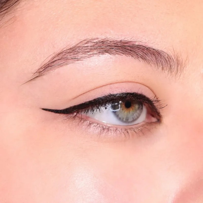 Delineador Líquido Negro Moira Micro Tip Waterproof Larga Duración