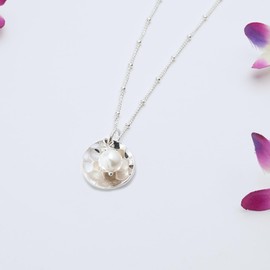 TreasureBay Handmade Womens Silver Pendant Necklace | 925 Sterling Silver Hammered Pendant Charm on Beaded Chain Necklace Layered Stacking Necklace for Women Ladies Girls (Round Disc with Pearl)