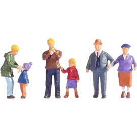 Noch 15930 - Statuette Famiglia Meier in Inverno