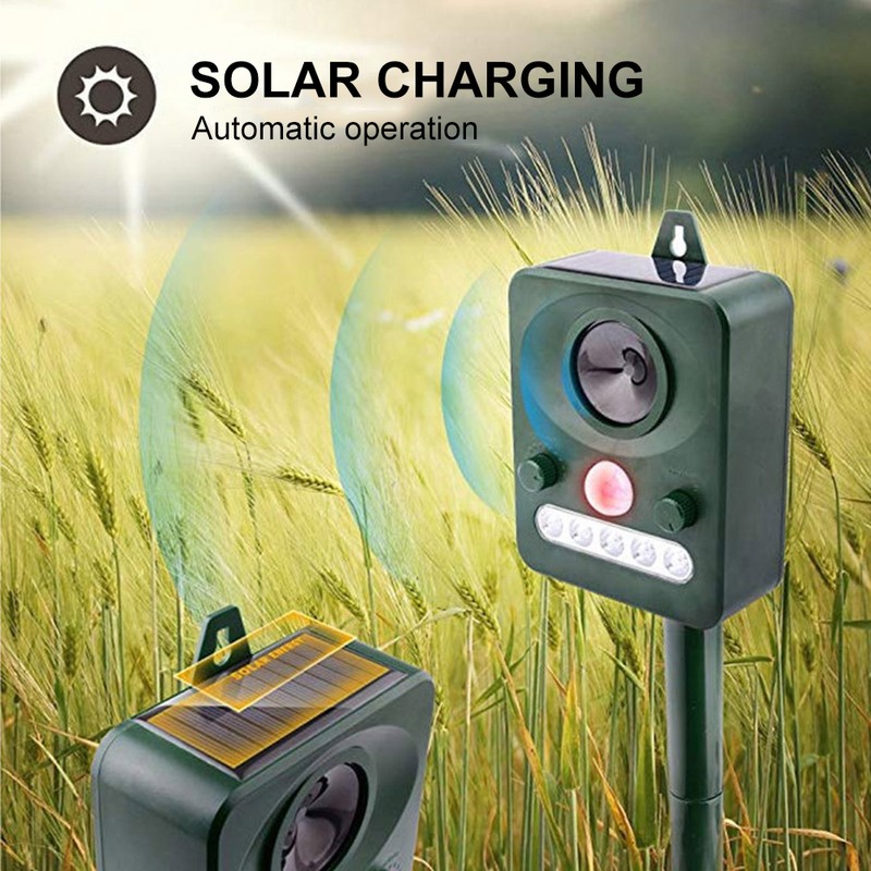 Solar-Powered Animals Repeller Ultrasonic-Wave Dog Cat Rechargeable Repellent for Outdoor