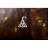 WINDALF Celtic Jewellery ALECIA Pendant 2.5 cm Celtic Knot Trinity