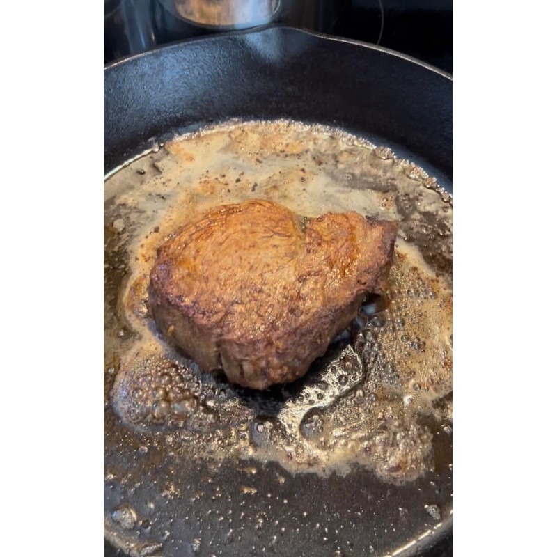 MXWLEIEL Cast Iron Skillet - Flat Bottomed Frying Pan with