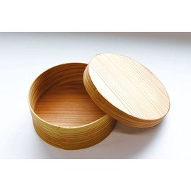 Made in Japan using only carefully selected wood Magewappa Ajiro Round Shape 600ml Diameter 14.5 x Height 6cm No divider The gentle warmth of wood when held in your hand makes you feel good at lunchtime Enverhelk (R)