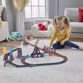 Thomas & Friends Motorized Toy Train Set Crystal Caves Adventure with Thomas, Tipping Bridge & 8 Ft of Track for Preschool Kids Ages 3+ Years​