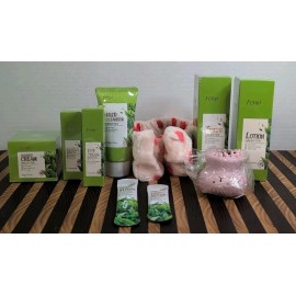 Green Tea Skin Care Kit  Gifts - Teen Skin Care Set Antioxidant 10 Piece