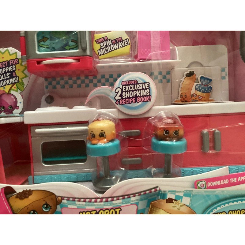 Shopkins Chef Club Hot Spot Kitchen Dolls Microwave Fun Play