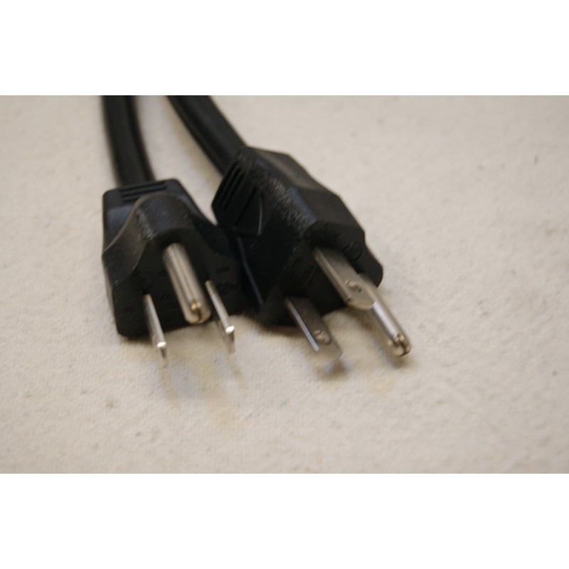 JBL 2 JBL SRX Series 14/3 IEC 2' Locking Power