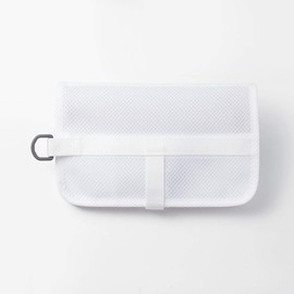 Muji 82203011 EVA Hanging Case, Approx. 8.7 x 5.7 inches (22 x 14.5 cm), White, Clothing Case, Storage Box