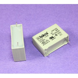 ISKRA 5pcs ISKRA MKP Box Capacitor, 275vac, 0.47uF, 10% Metallized Polypropylene Film