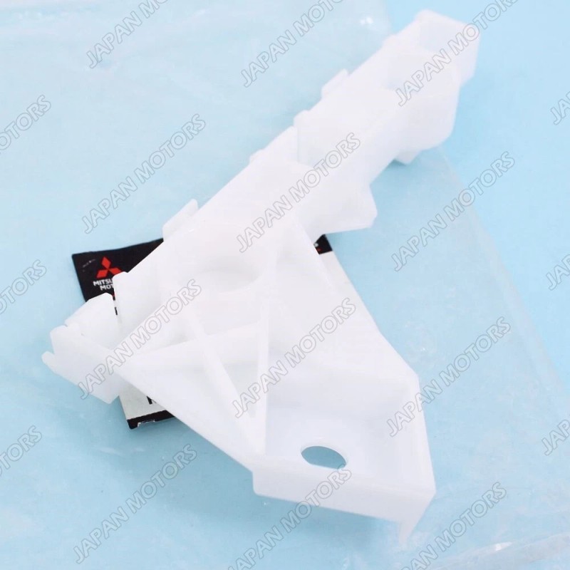 Mitsubishi Genuine Mitsubishi 2014-2015 MIRAGE Front Bumper Bracket Driver &