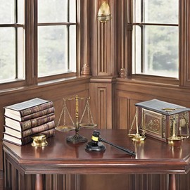 Antique Metal Justice Represent Libra with Fixed Beam, Jewelry Tower/w Wooden Gavel and Block Set, Lawyer Scale of Justice, Judge Sound Block Set, Auction Sale – Bronze, 7.7“ W x 12.1“ H