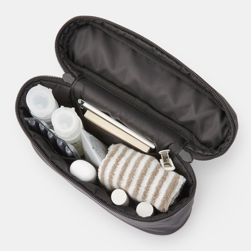 Muji 83525460 Nylon Pouch with Handle, Thin, Black, Approx. 8.1