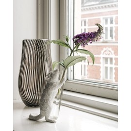 haoshi Whimsical Chipmunk Decorative Vase - Handcrafted Art Ｗith Realistic Charm, White Single Flower Vase for Modern Entryway Decor, Cute Table Decor for Living Room, Unique House Warming Gifts