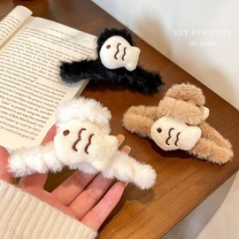 2023 New Plush Small Fish Claw Clip for Women's Back Hair None/White Plush Fish Claw Clip 20ea