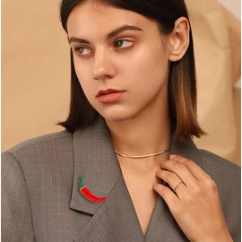Red Chili Pepper Lapel Brooch Pin for Women Girls Funny Food Enamel Pins Clip Sweater Hat Jacket Dress Suit Bags Accessories Brooches Fashion Jewelry Clothes Decorations