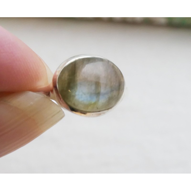 Labradorite Gemstone Sterling Silver Ring US Size 9 / Diameter