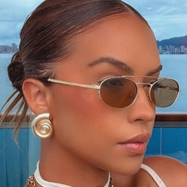 Retro Oval Sunglasses for Women Men Trendy Y2K Metal Frame Sun Glasses Classic Shades UV400 Protection 8065 Gold/Brown