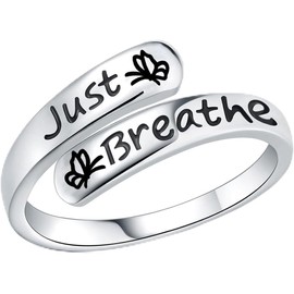 Anillo de plata de ley 925 con diseño de mariposa con texto "Just Breath" para mujer