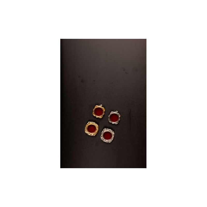 LivuX Mini Brass Gold Plated Reliquary - Diameter 2.5 cm