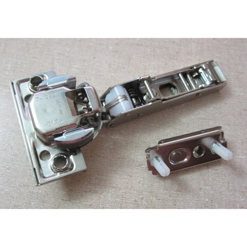 Blum New IKEA UTRUSTA Blum 74.559-01.24 Cabinet Hinge 125° w/