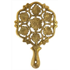 Tokiiro Interior Trivet, Italian Brass Trivet, Plate Tray, Antique Style, Objects, Kitchen Goods, Scandinavian Retro