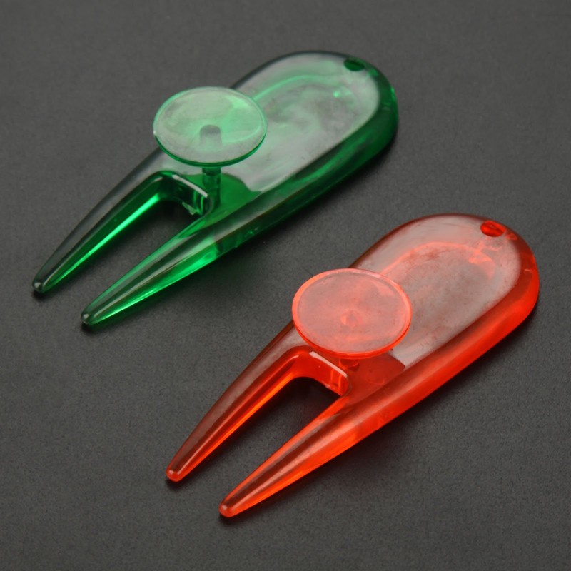 Golf Ball Marker Divot Tool Plastic Pitch Green Golfer Repair