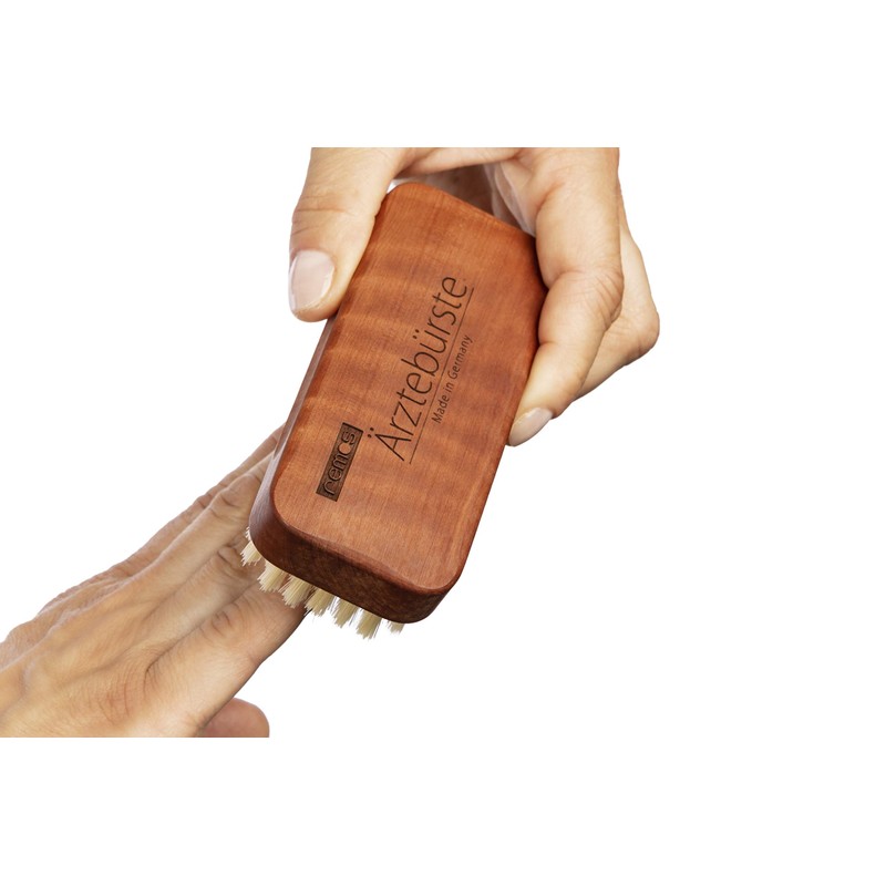 REMOS"Doctor's Hand Brush" with Natural bristles pear Wood