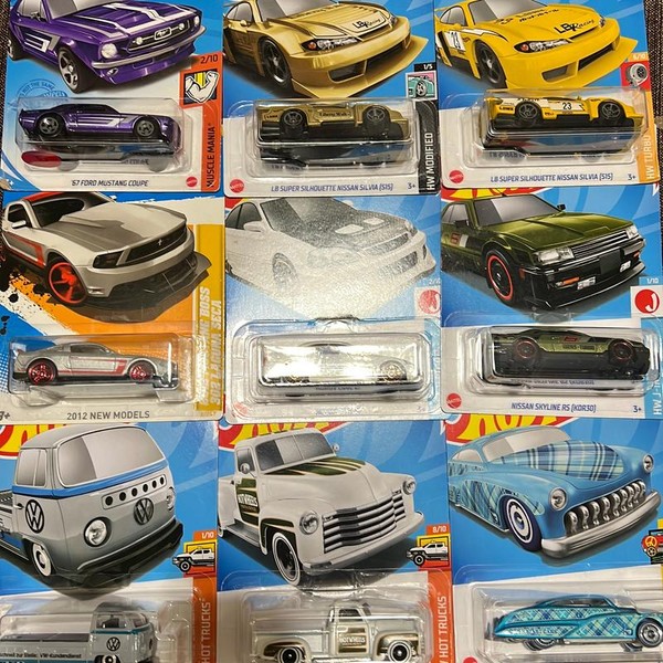 Hot Wheels Mustangs and more!:_Tesla Model 3 White