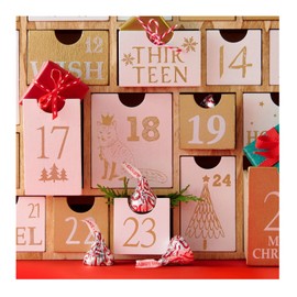 Hershey Candy Cane Kisses Laydown Bag - Candy Stripes and Bits - Pack of 4-9 oz Bags - Great for the Holiday Season - Stocking Stuffer - Share with Friends and Family