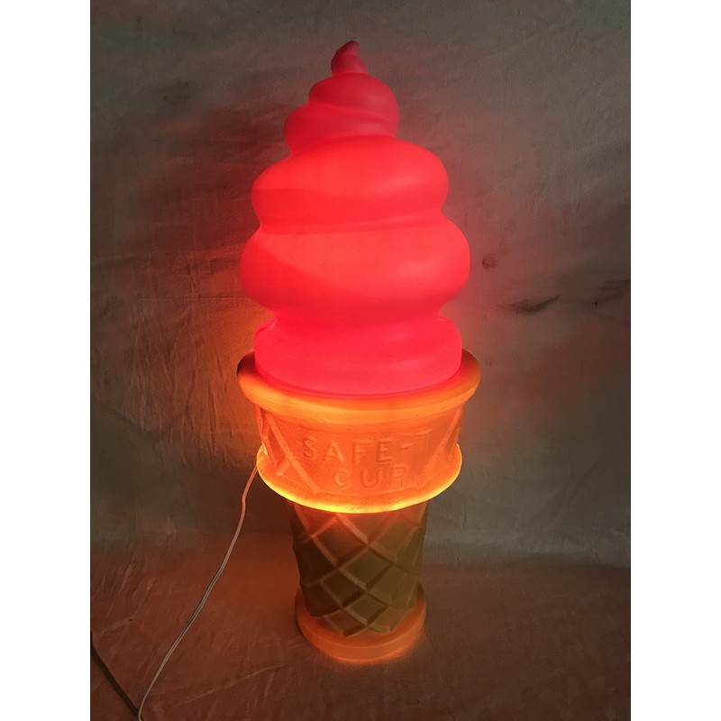 Giant Ice Cream Cone Strawberry Lamp