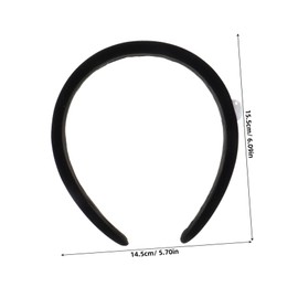 Ipetboom Padded Headband for Women Wide Non Slip Design for Face Washing and Outdoor Use Elegant Hair Accessory Black for Casual Outings and Fashion Styling