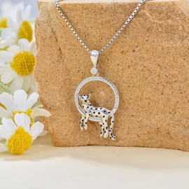 LONAGO Cheetah Pendant Necklace Leopard Round Necklace Silver Panther Necklace Jewelry Gift for Women