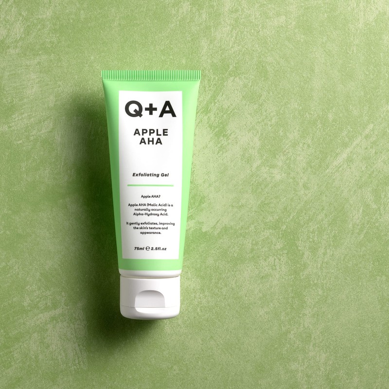 Q+A Apple AHA Exfoliating Gel, naturally occurring Malic and Lactic