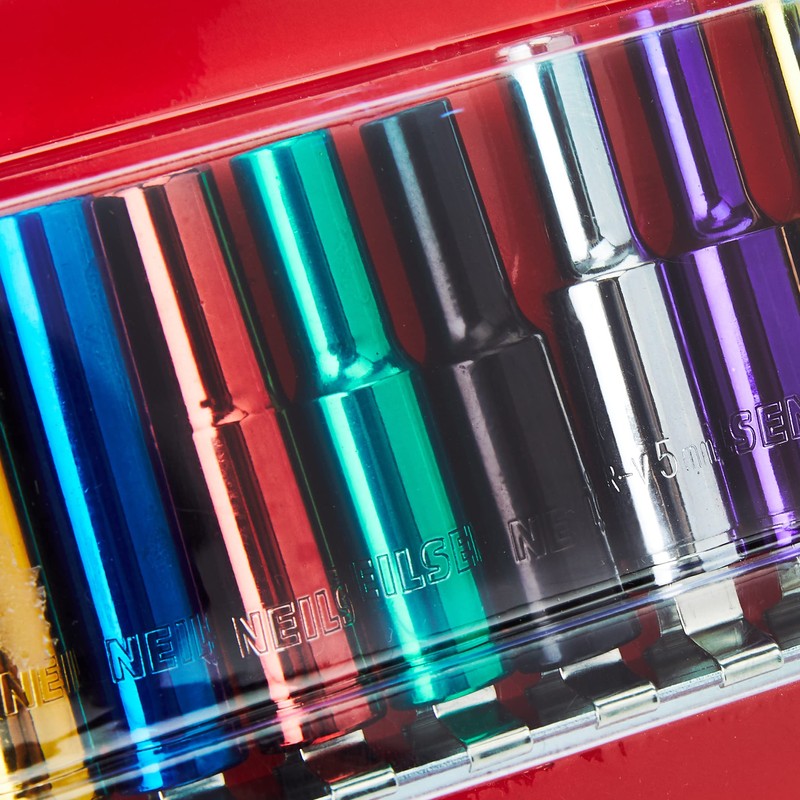 neilsen CT0906 1/4-Inch Deep Socket Set Drive Plus Wall Rail