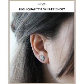 LUUK LIFESTYLE Beautiful Leaf Earrings, stainless steel, gift idea for girl, girlfriend, nature lover, women jewellery, girl, nature theme, zen yoga, with jewellery box, Silver